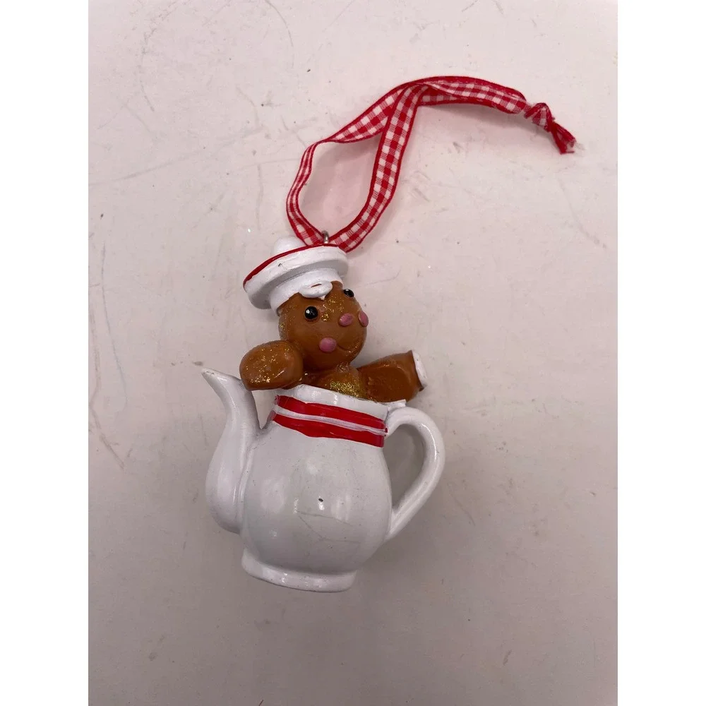 Gingerbread Ornament Collection Lot 6 Cookie Chef Figures +Garland Holiday Decor